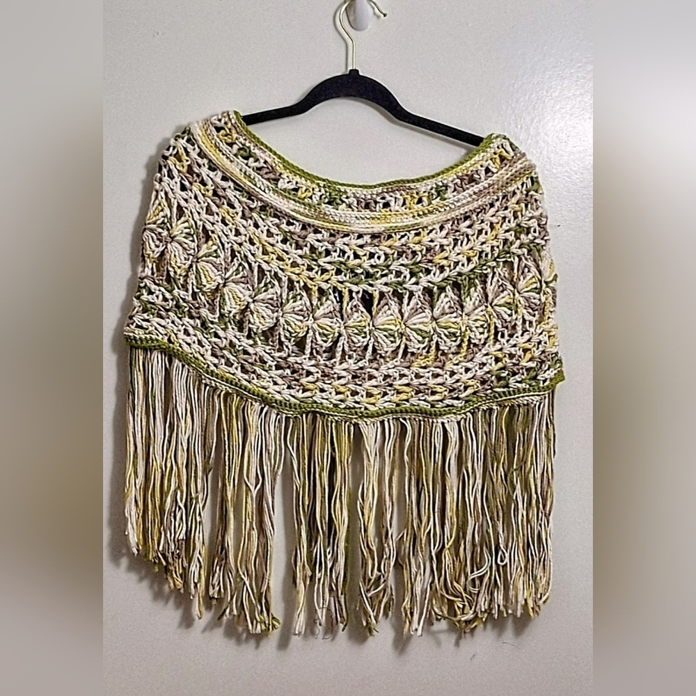 NWT BOHO CHIC EMBOSSED CROCHET COTTON SHRUG/COWL - Picture 5 of 5